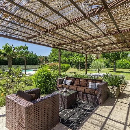 Mas Orea Cote Piscine Holiday home *